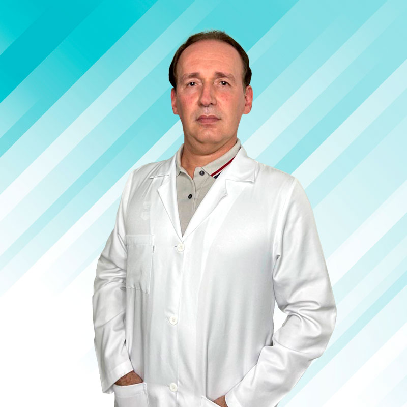 Dr. Ricardo Carvalho